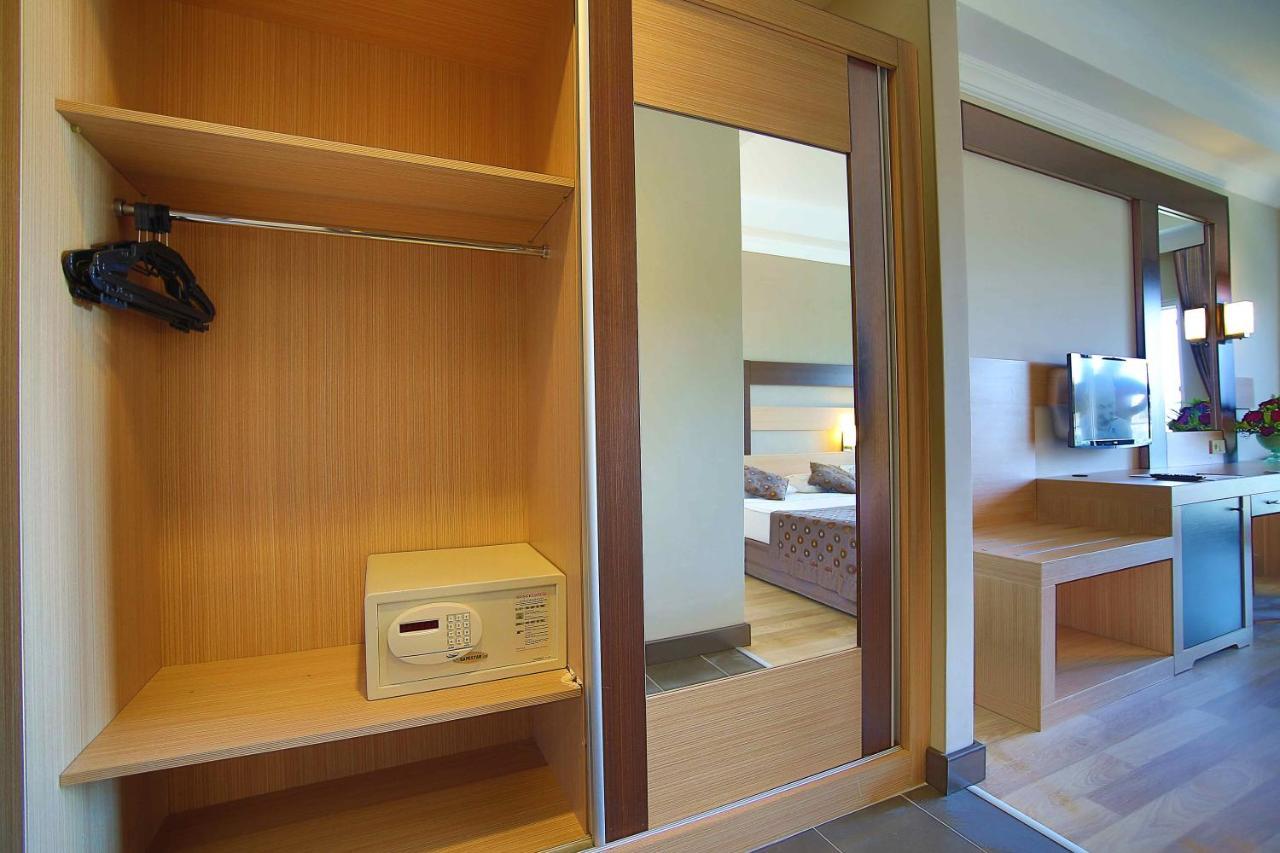 Taksim Daimon Suites Istanbul Exterior foto